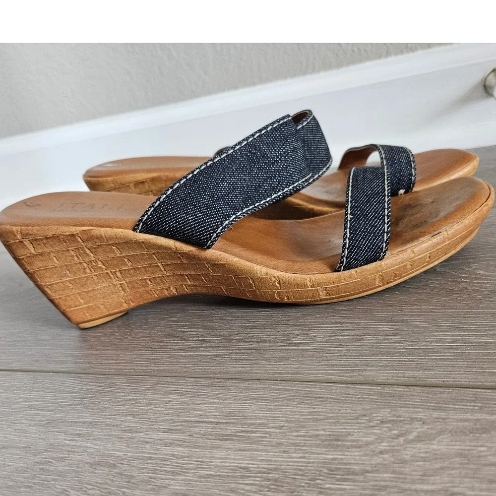 Italian Shoemakers Womens 10 Denim Double Strap Wedge Sandals Made in Italy Blue